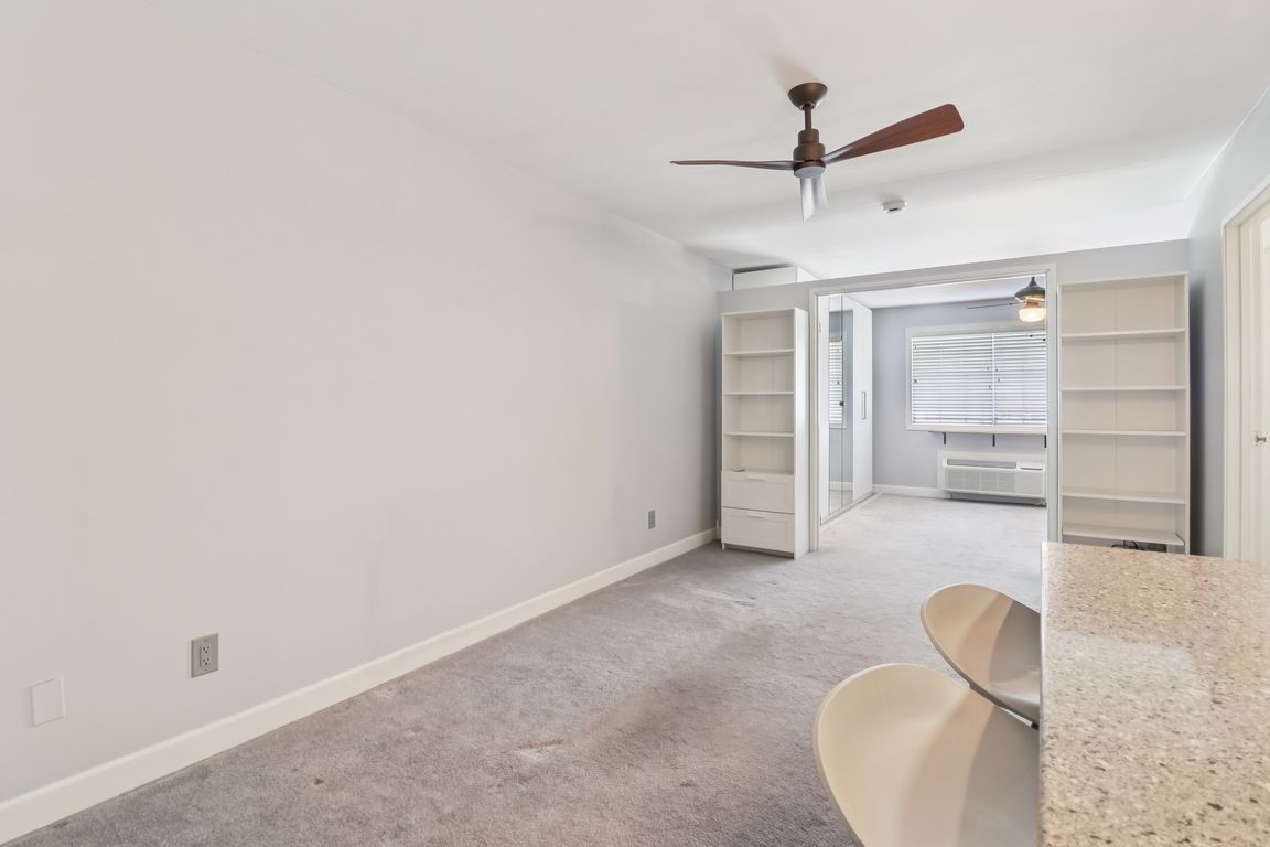 next background image