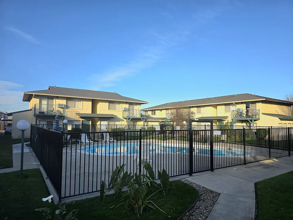 Vintage Apartments