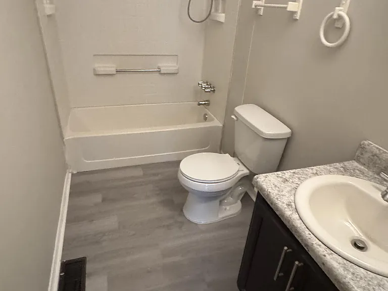 311 Coleman Ln — Photo 10