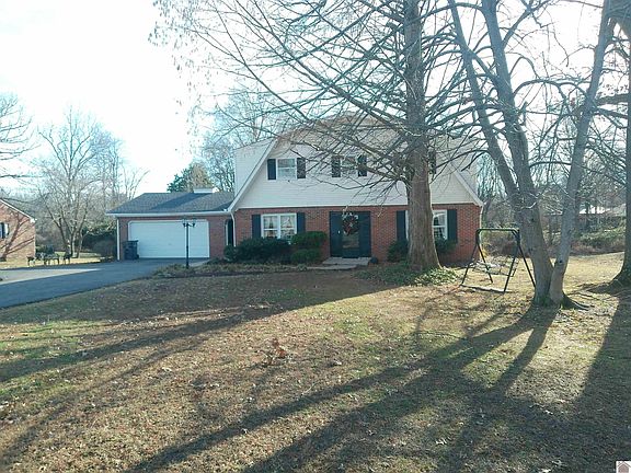 4th image of 216 Ruoff Dr