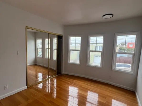 193 Hillcrest Dr, Daly City, CA 94014