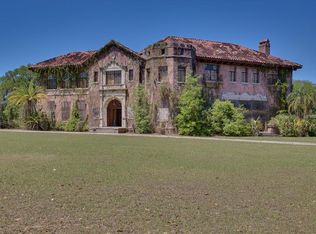 1001 N Citrus Ave, Howey In The Hills, FL 34737