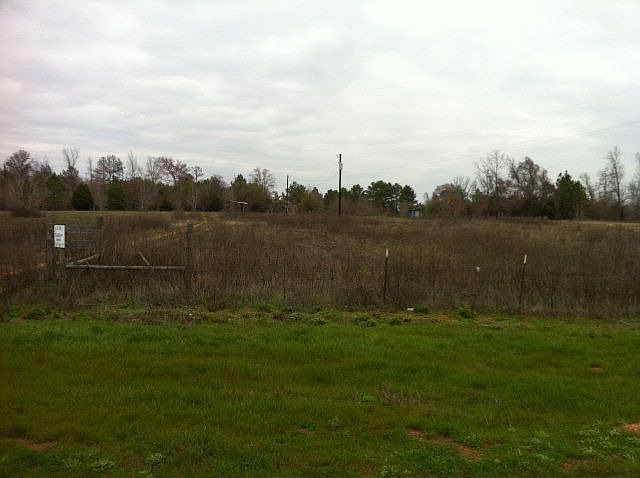 2nd image of 1882 W State Highway 294