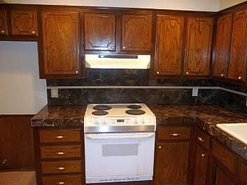 3rd image of 609 Williams Dr