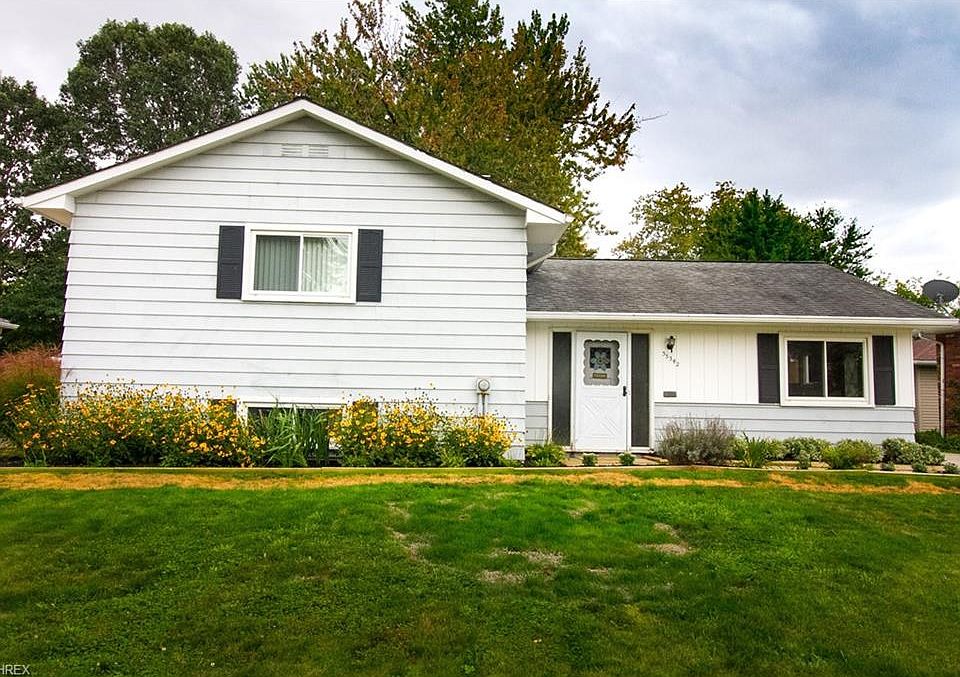 1st image of 35342 Glen Dr