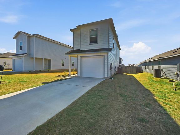 3rd image of 625 Marty Allen Loop