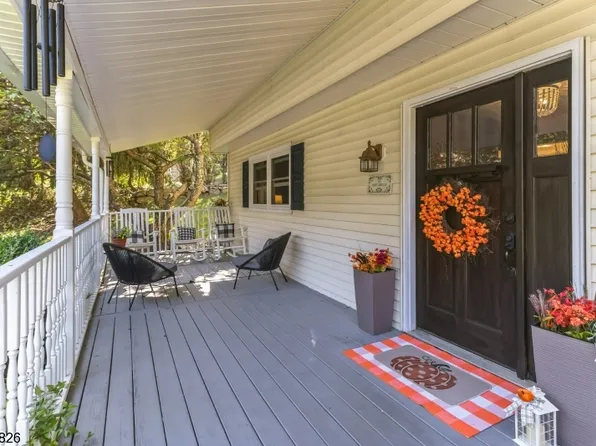 67 Cedar Ridge Dr, Vernon Twp., NJ 07462