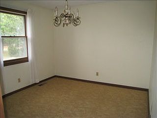 4th image of 610 Church Hill Dr