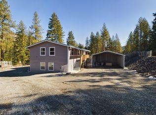 9 Pine Grove St, Republic, WA 99166