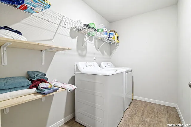 533 Sentry Valley St — Photo 24
