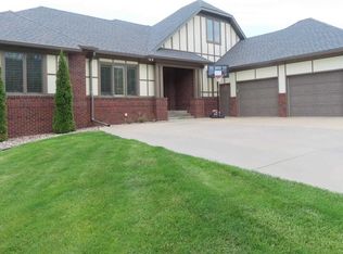 924 46th St, Sioux City, IA 51104