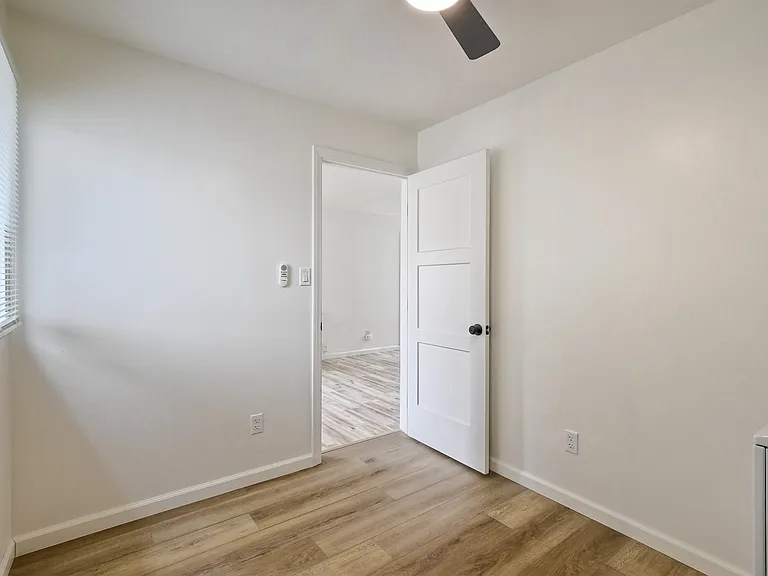 209 Surfrider Way - Unit E — Photo 12