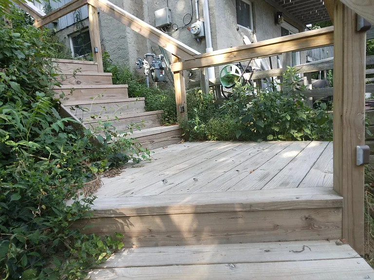Woodland Ln — Photo 20
