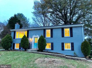 12601 Lampton Ln, Fort Washington, MD 20744