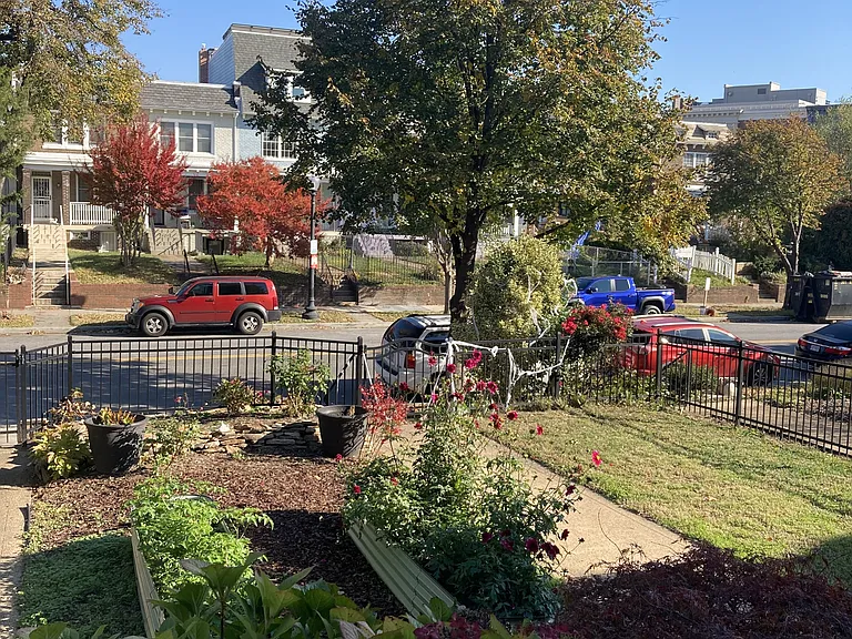 1825 Massachusetts Ave SE — Photo 24
