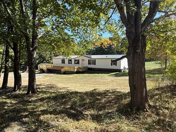 319 Hudson Road, Corinth, ME 04427