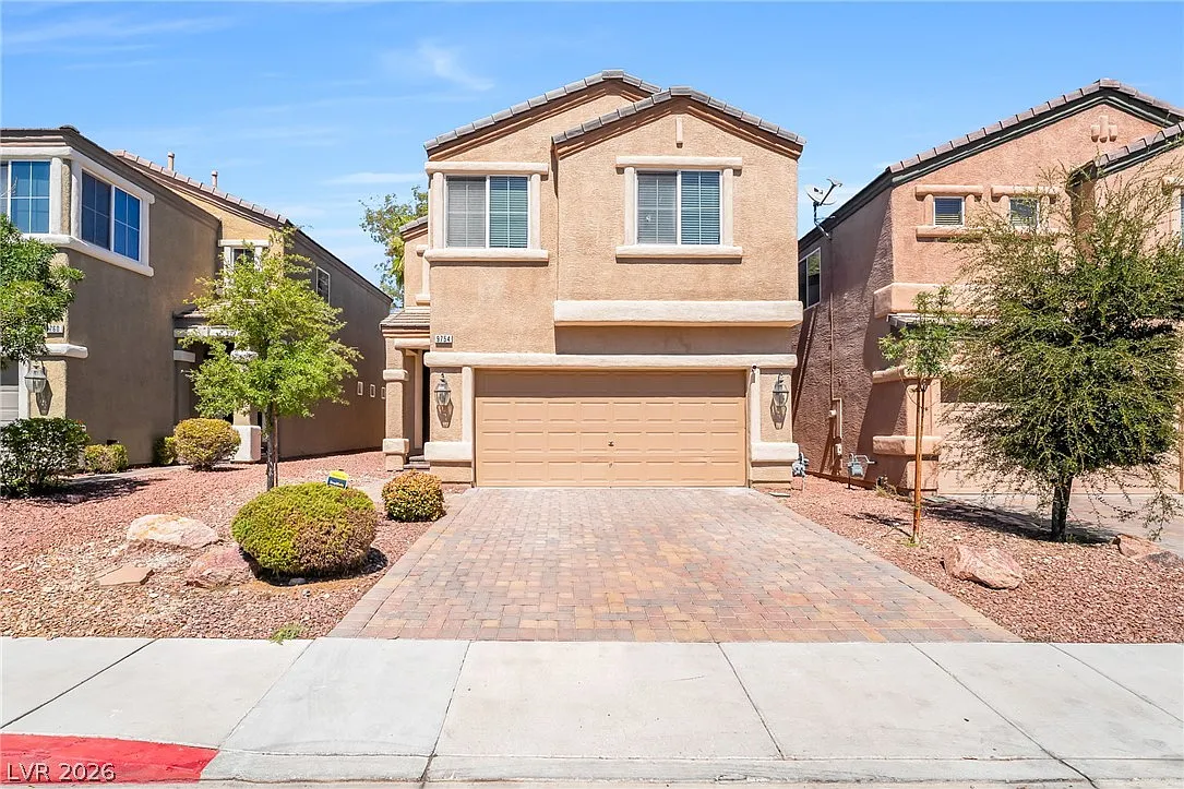 3 bed, 2.5 bath, 1527 sqft, $2,045 — Photo 1