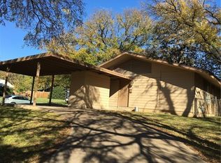 907 S Mills Dr, Euless, TX 76040