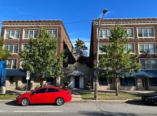 CLIFTON SUITES, Cleveland, OH 44102