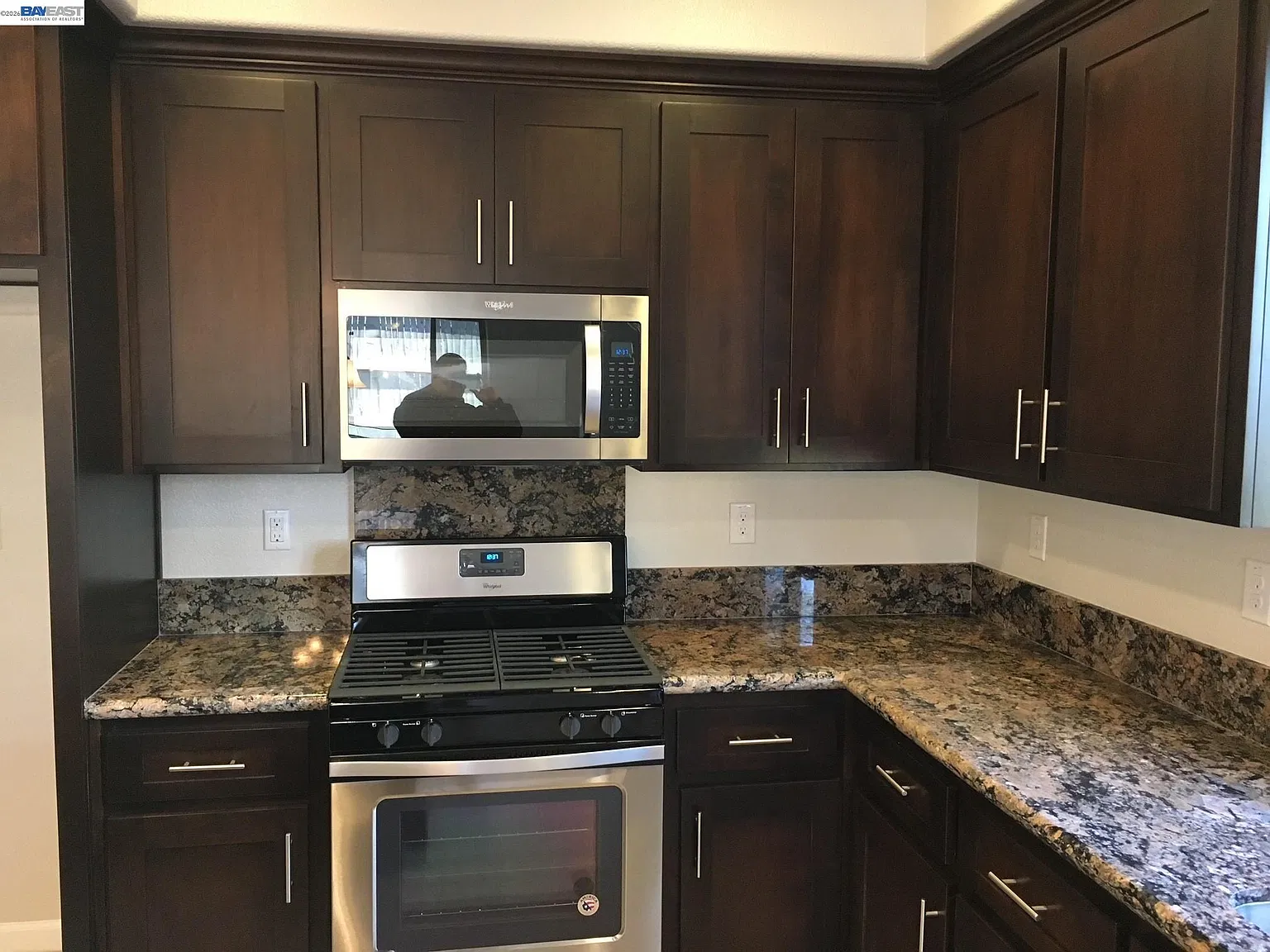 4 bed, 1762 sqft, $2,850 — Photo 2