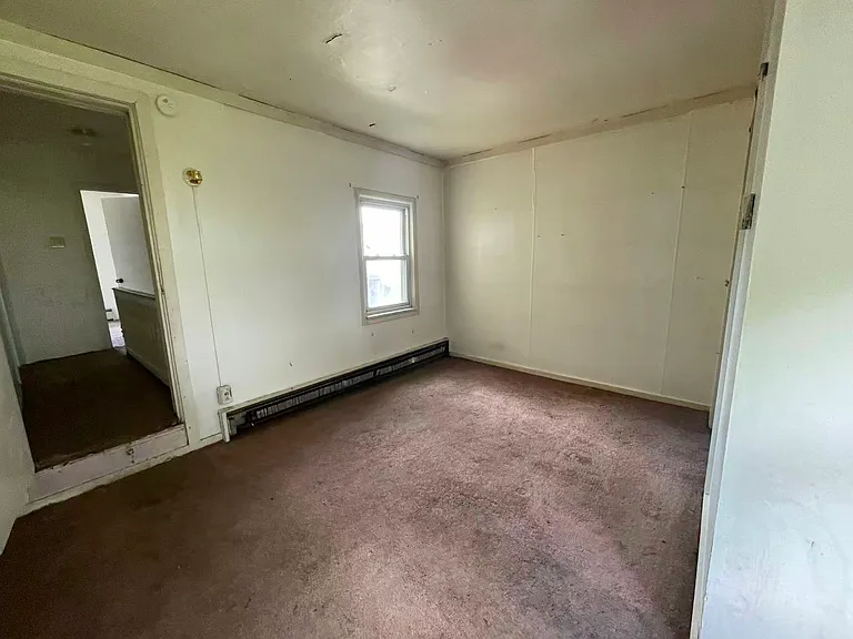226 E Snyder Ave — Photo 7