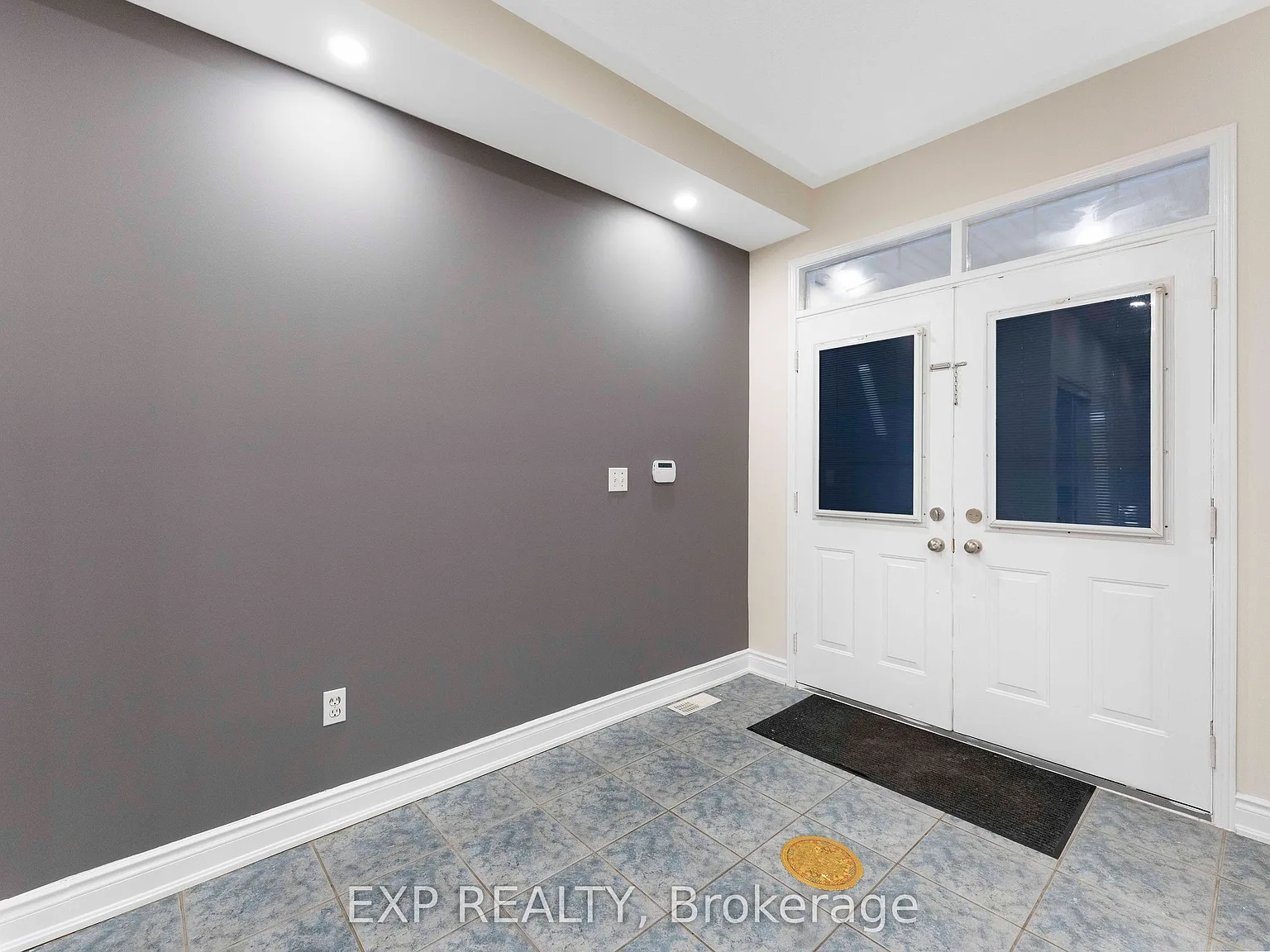 4 bed, $3,600 — Photo 4