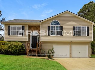 320 S Red Oak Way, Temple, GA 30179
