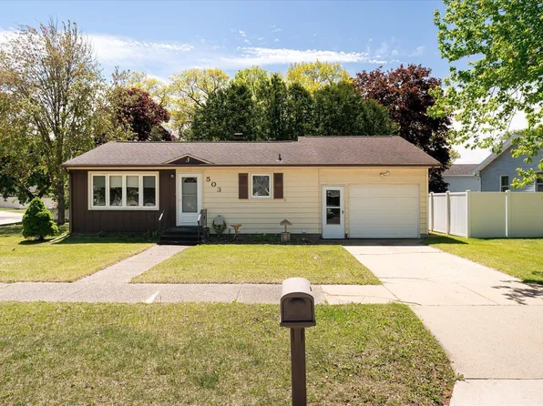 503 S 9th St, La Crescent, MN 55947