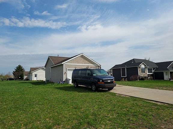 3rd image of 11759 Dewy Dr