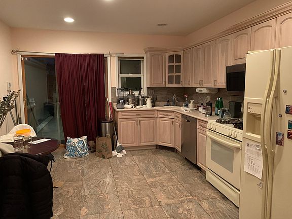 2nd image of 16 3rd St Floor 1