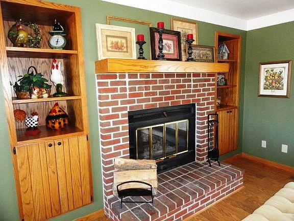 5th image of 2476 Deaver Dr