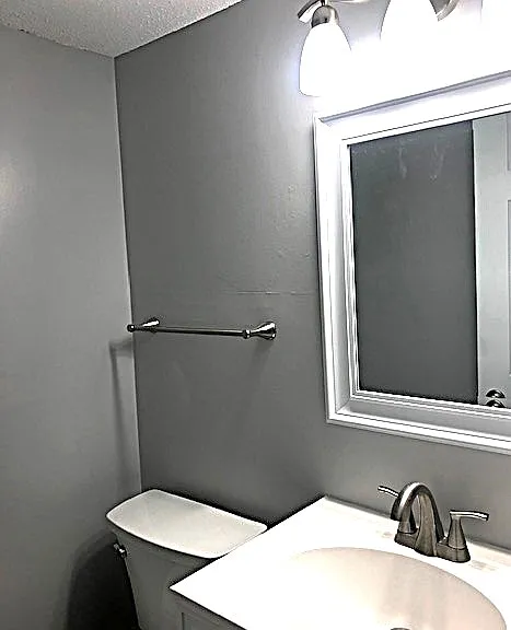 Forest Park Apartments — Photo 4