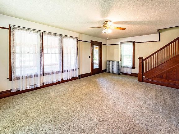 4th image of 521 Furnace St