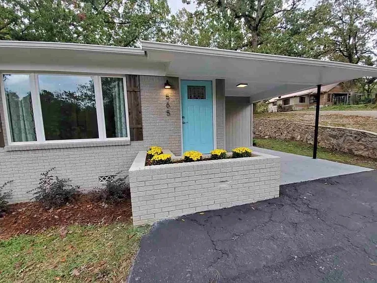 565 Lakeland Dr — Photo 18