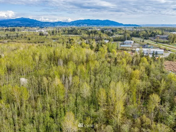 44 XX Pacific Highway, Bellingham, WA 98226