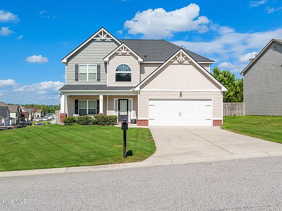 3rd image of 2758 Huntcliffe Drive