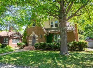 1611 Grant Ave, Rockford, IL 61103