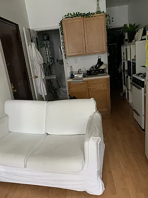 Rented by Abba Realty Associates INC | media 6