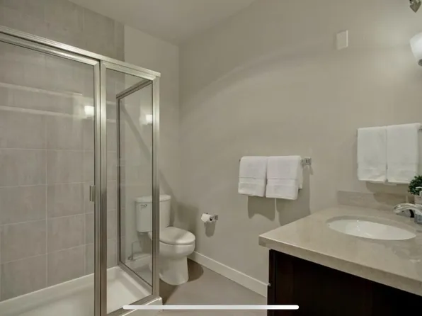 15700 116th Ave NE APT 404, Bothell, WA 98011