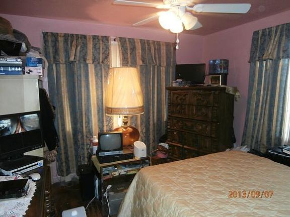2nd image of 754 Chamberlain Ave