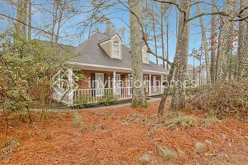 1493 Fallsbrook Ct NW Photo 1