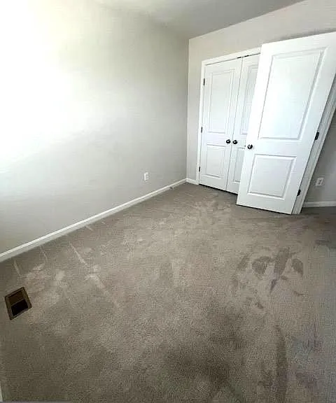 98 Extrovert Dr — Photo 24
