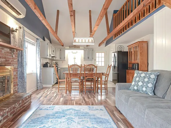 22 Ridgeway Circle, Waterboro, ME 04061