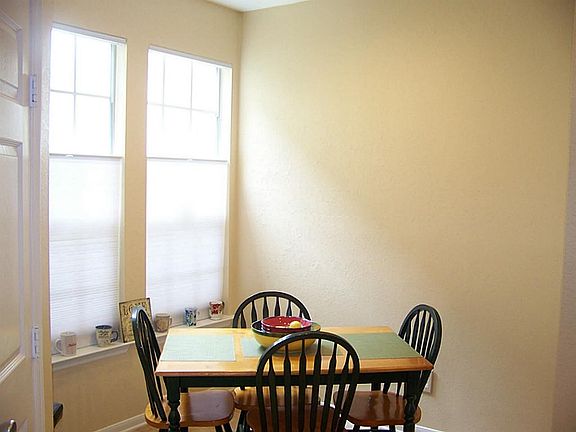 4th image of 10314 Thornmont Ln