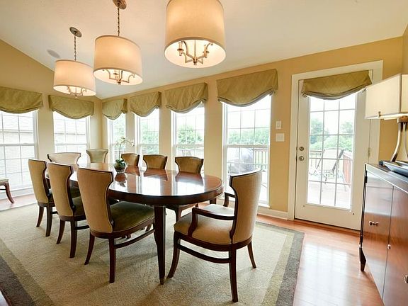 5th image of 4260 Waterfront Ct