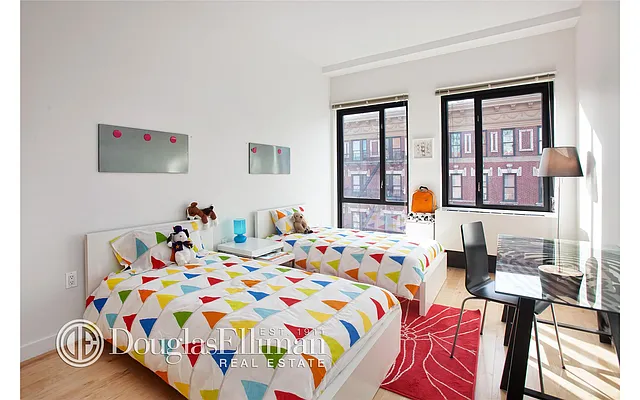 Sold by Douglas Elliman | media 15