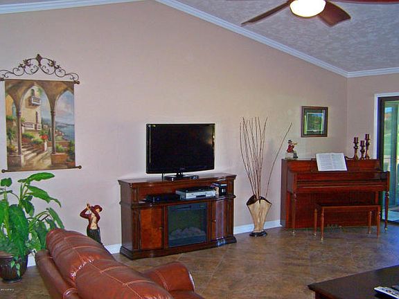 4th image of 2001 Leisure World