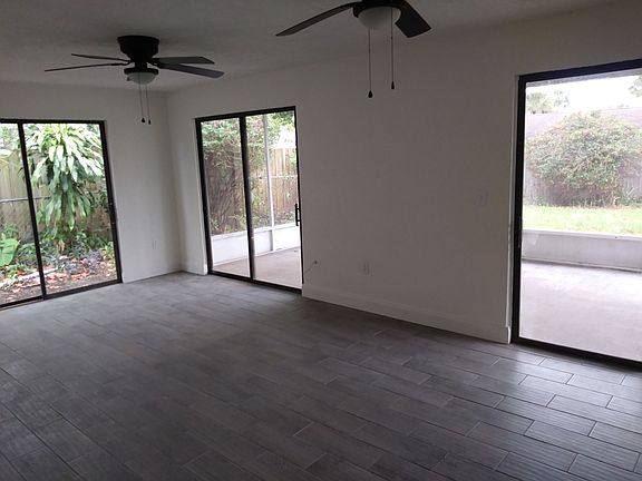 5th image of 1038 Holland St