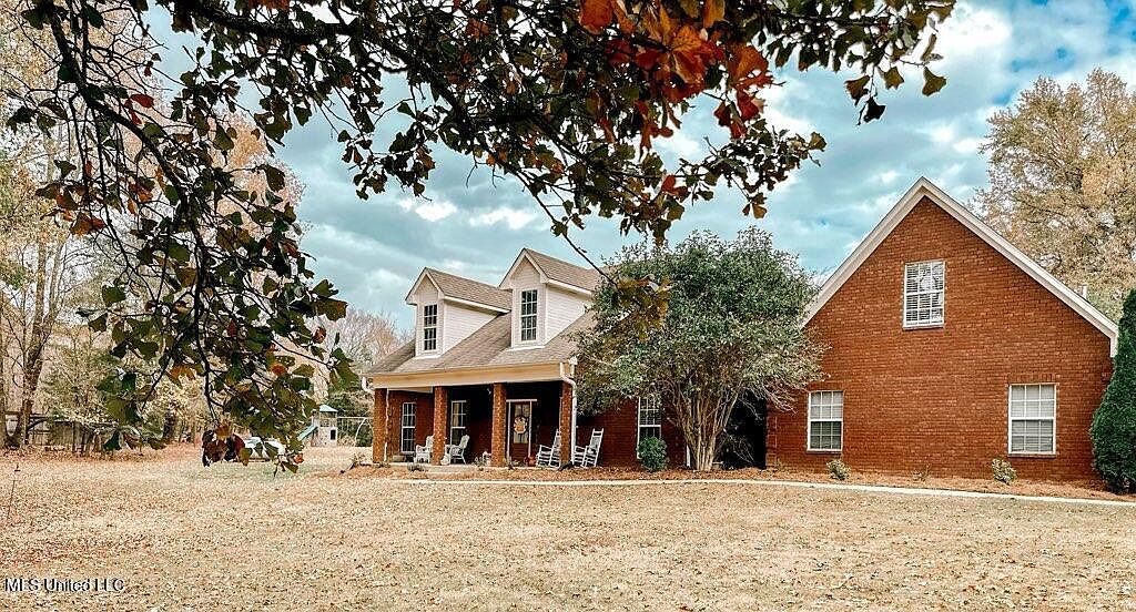 159 Rolling Oaks Ln, Senatobia, MS 38668 MLS 4069000 Zillow