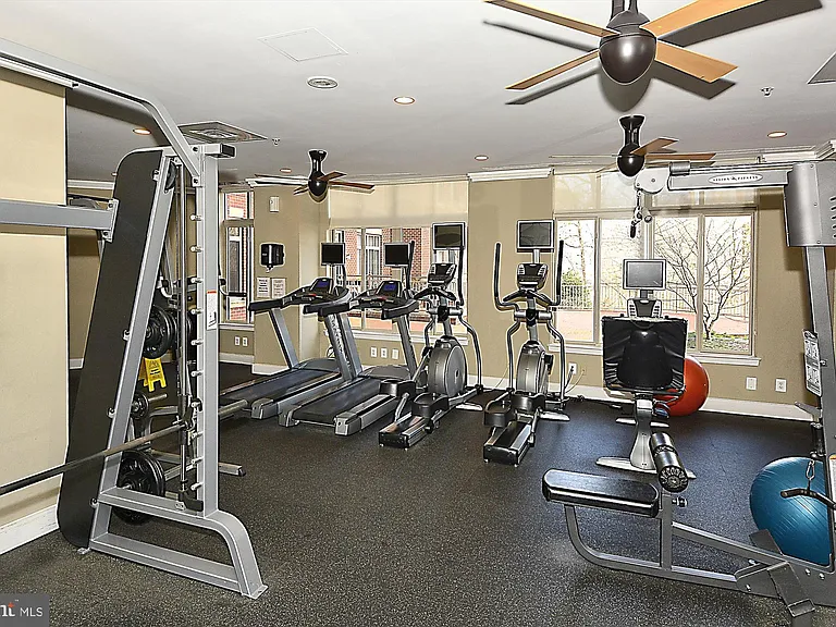 4480 Market Commons Dr #305 — Photo 25